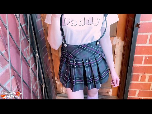 ❤️ Schoolgirl sucks a Dick go domhain agus fucks ionad ranganna. ❤️  Físeán fuck  uainn ga.poliglass34.ru ❌️❤